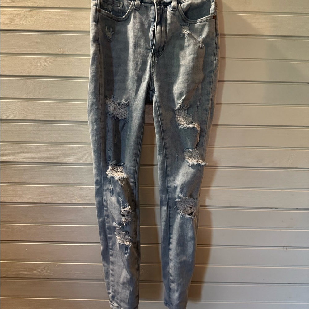 Judy Blue Distressed Light Gray Skinny Jeans